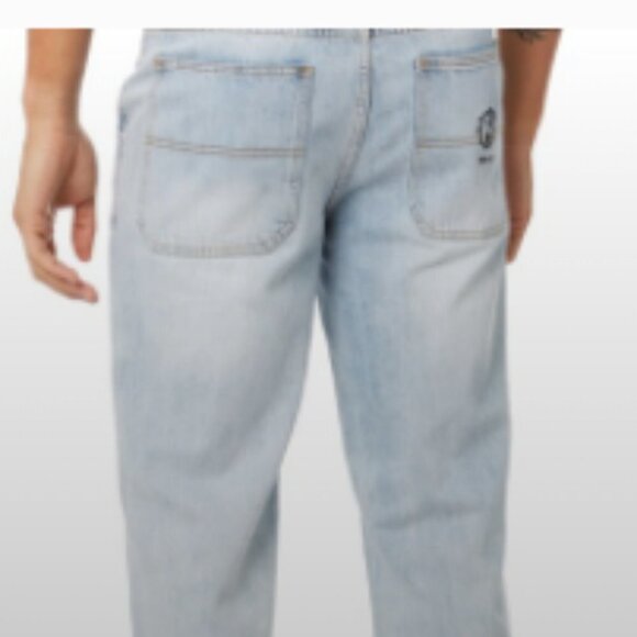 FORMER Distend Baggy Jeans - NWT - Picture 3 of 4